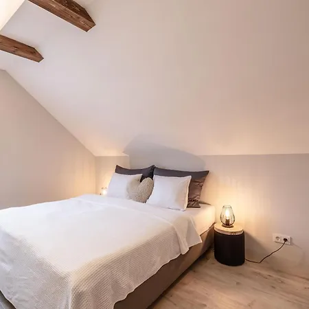 Dom wakacyjny Haus Amadeus Seekirchen am Wallersee